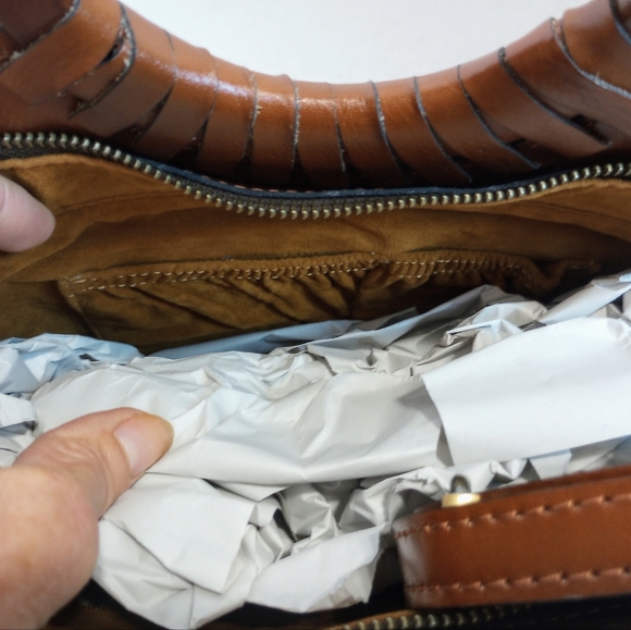 NWT Patricia Nash Lyon Tooled Leather Satchel with crossbody strap, Tan Multi - Picture 8 of 10